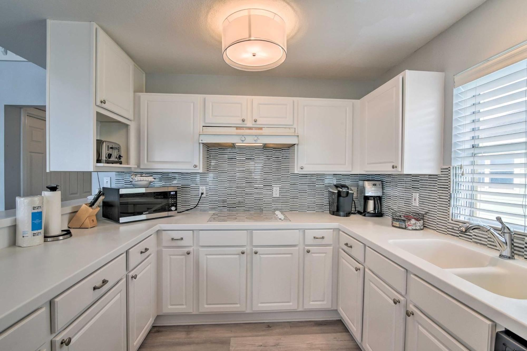 Oceanfront Galveston Home - Walk To Beach! Eksteriør billede