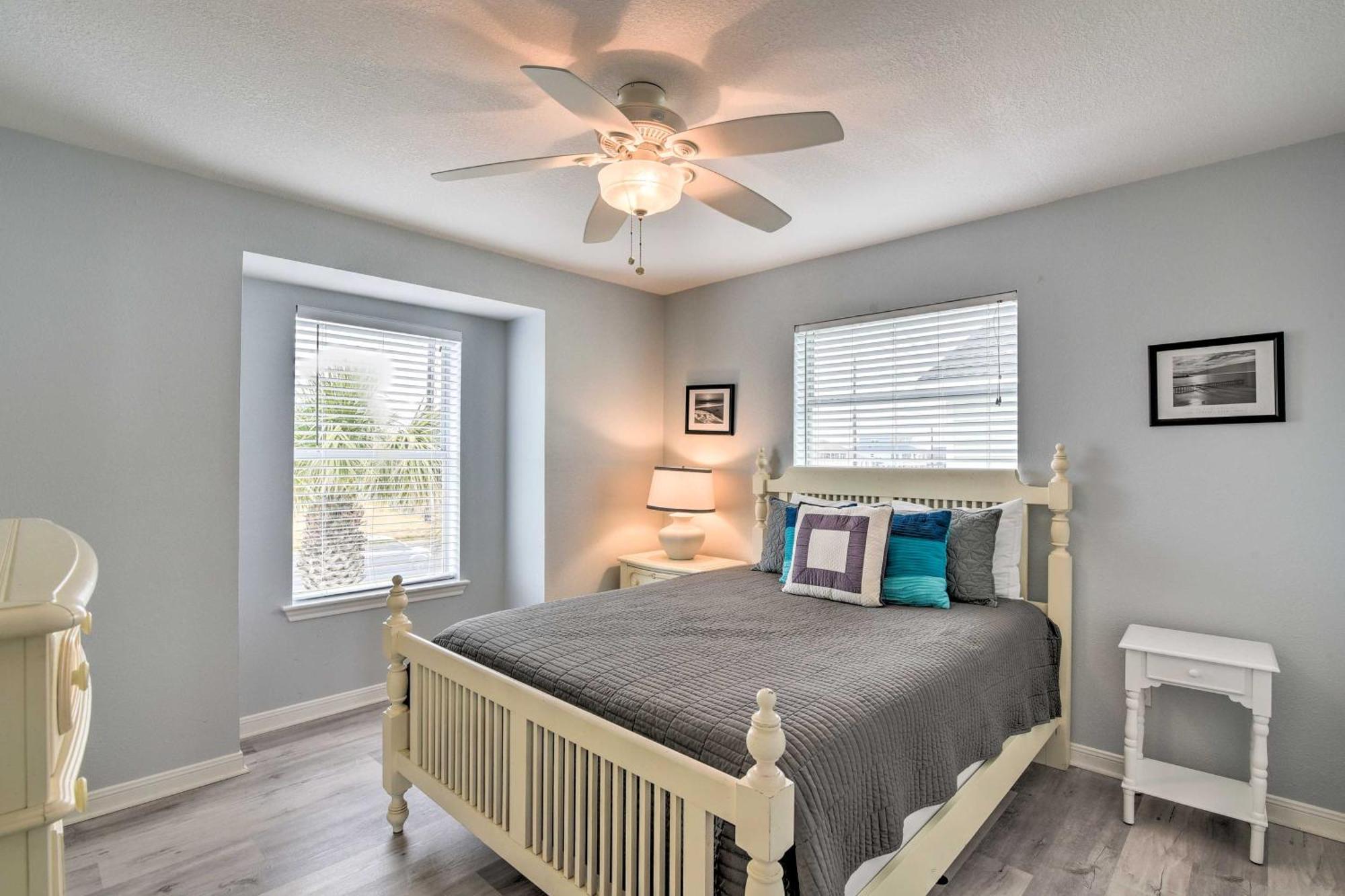 Oceanfront Galveston Home - Walk To Beach! Eksteriør billede